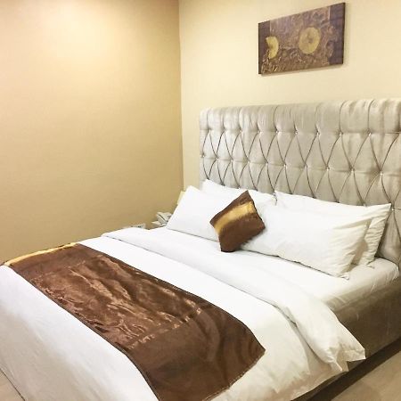 Alexia'S Place Hotel Лагос Экстерьер фото