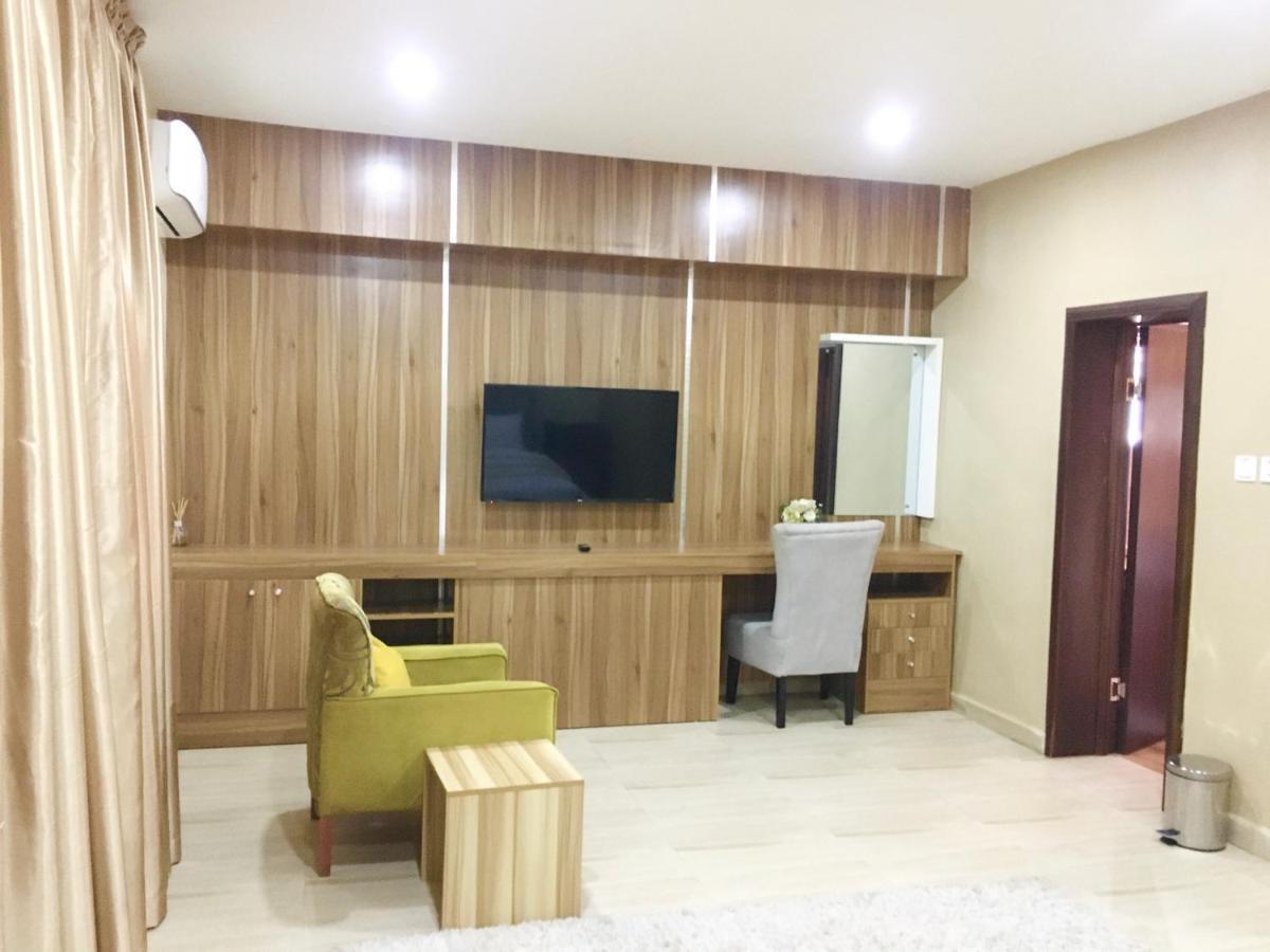 Alexia'S Place Hotel Лагос Экстерьер фото